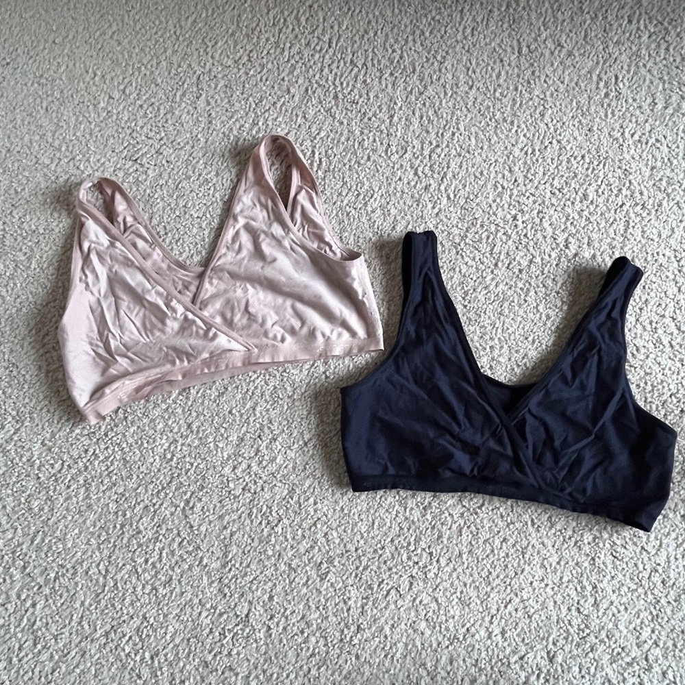 ExOfficio Women's Medium Give-N-Go 2.0 V-Neck Travel Bralette Bundle